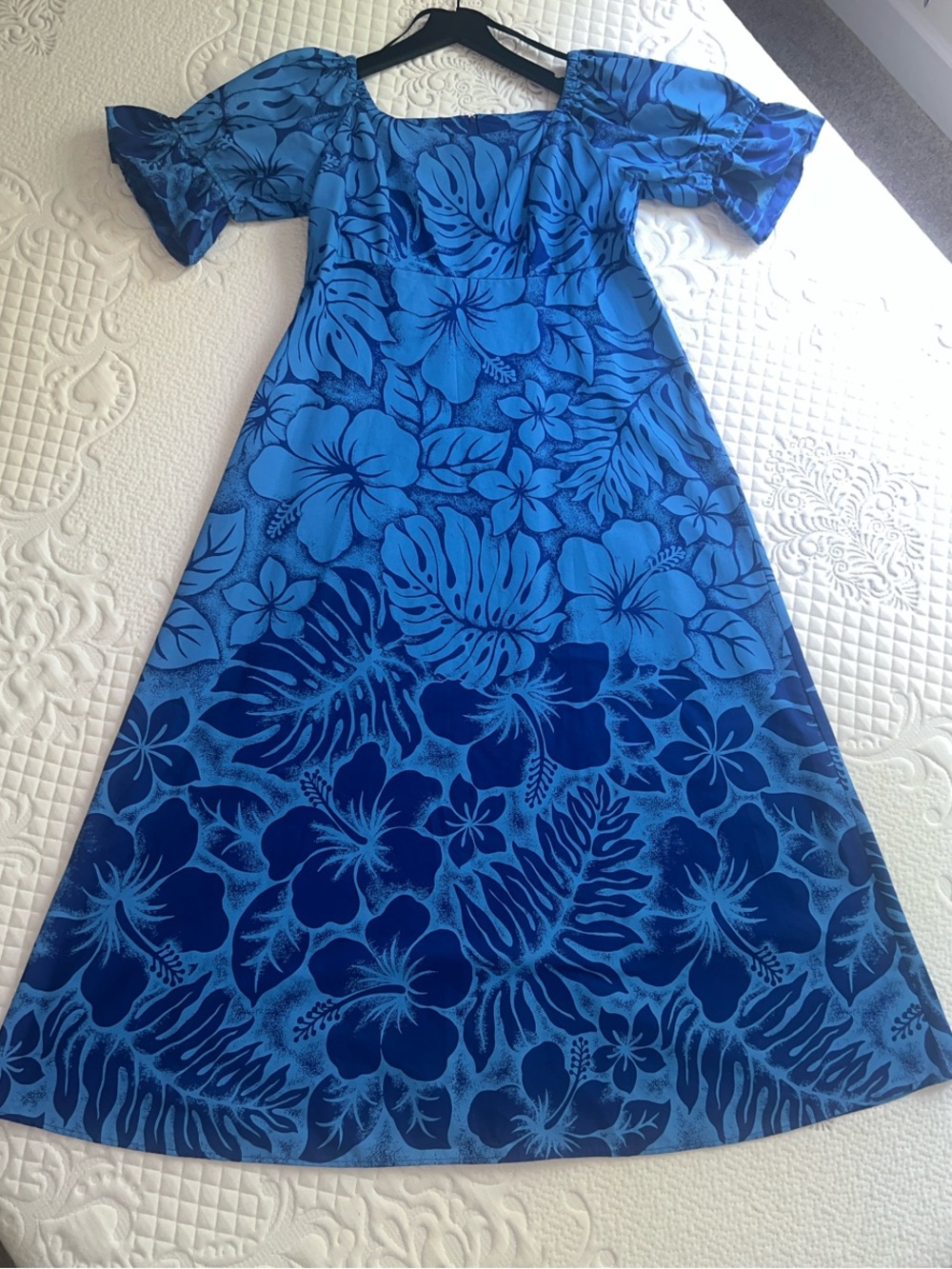 Blue Puff-Sleeve Muumuu with Tropical Print